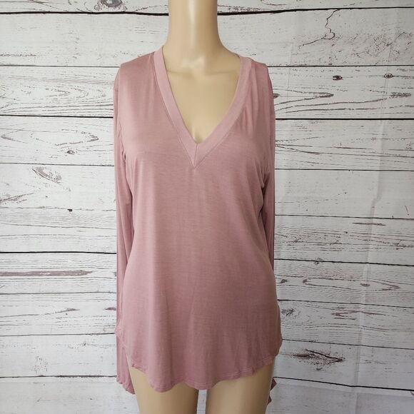 Feel the Piece Terre Jacobs Long Sleeve Pink Top XS/S NWOT - Picture 2 of 7